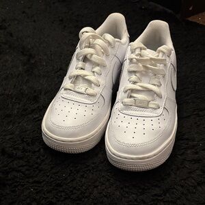 Classic White air force 1’s